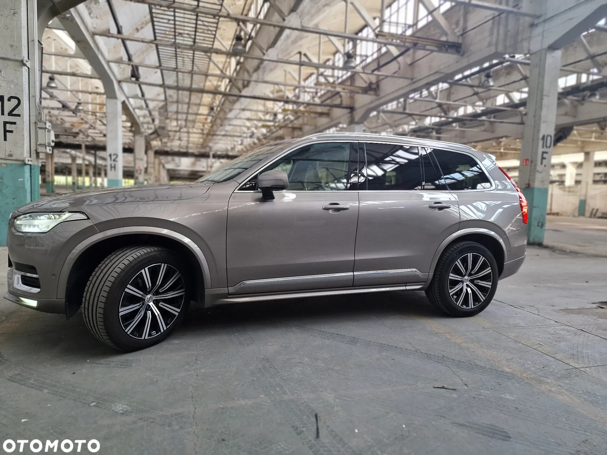 Volvo XC 90 - 15