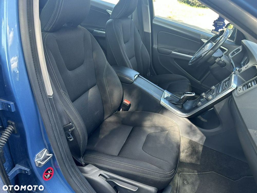 Volvo V60 - 14