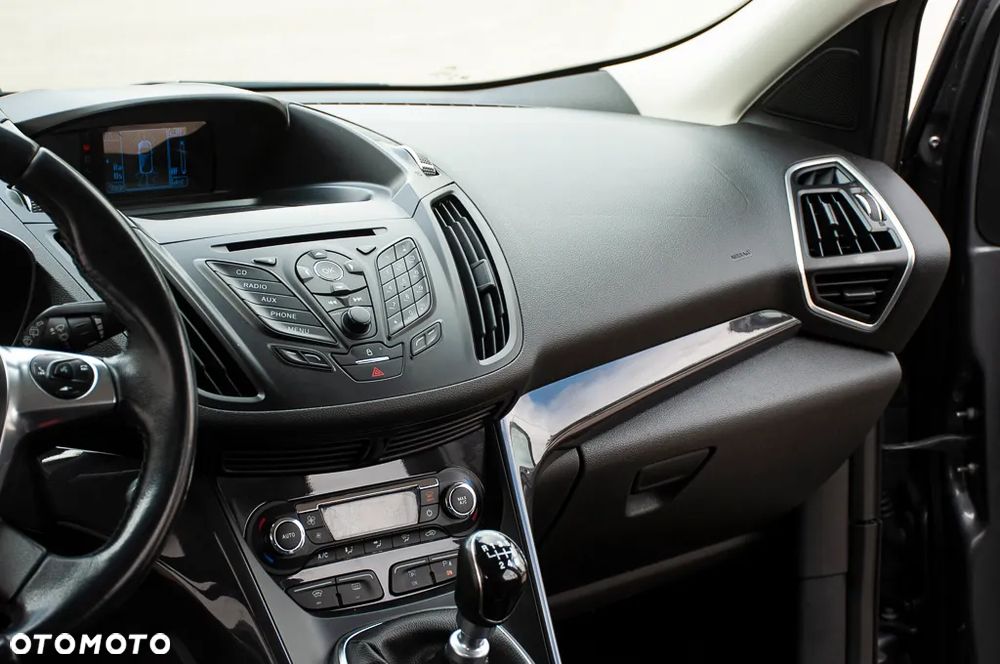 Ford Kuga 2.0 TDCi 4x4 Titanium - 35