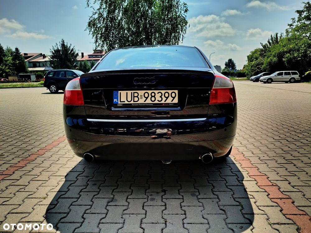 Audi A4 Avant - 4