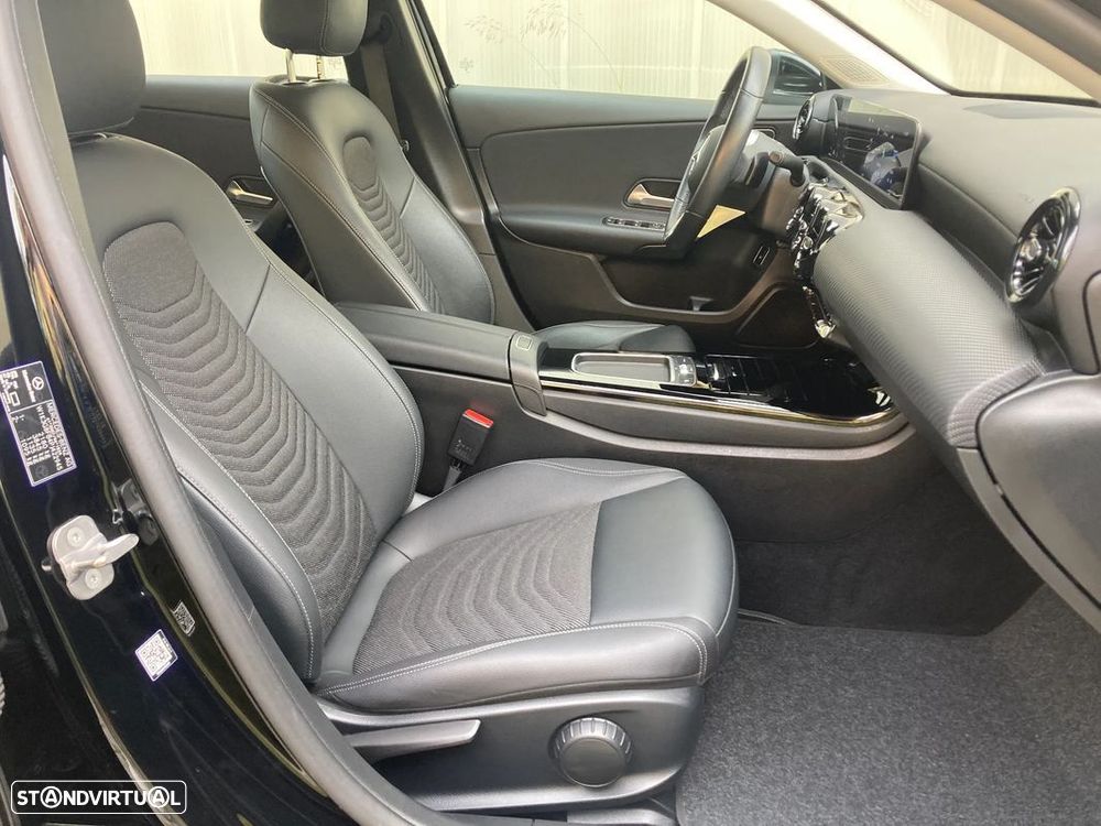 Mercedes-Benz A 250 e 8G-DCT Edition 2021 — fotografia 33