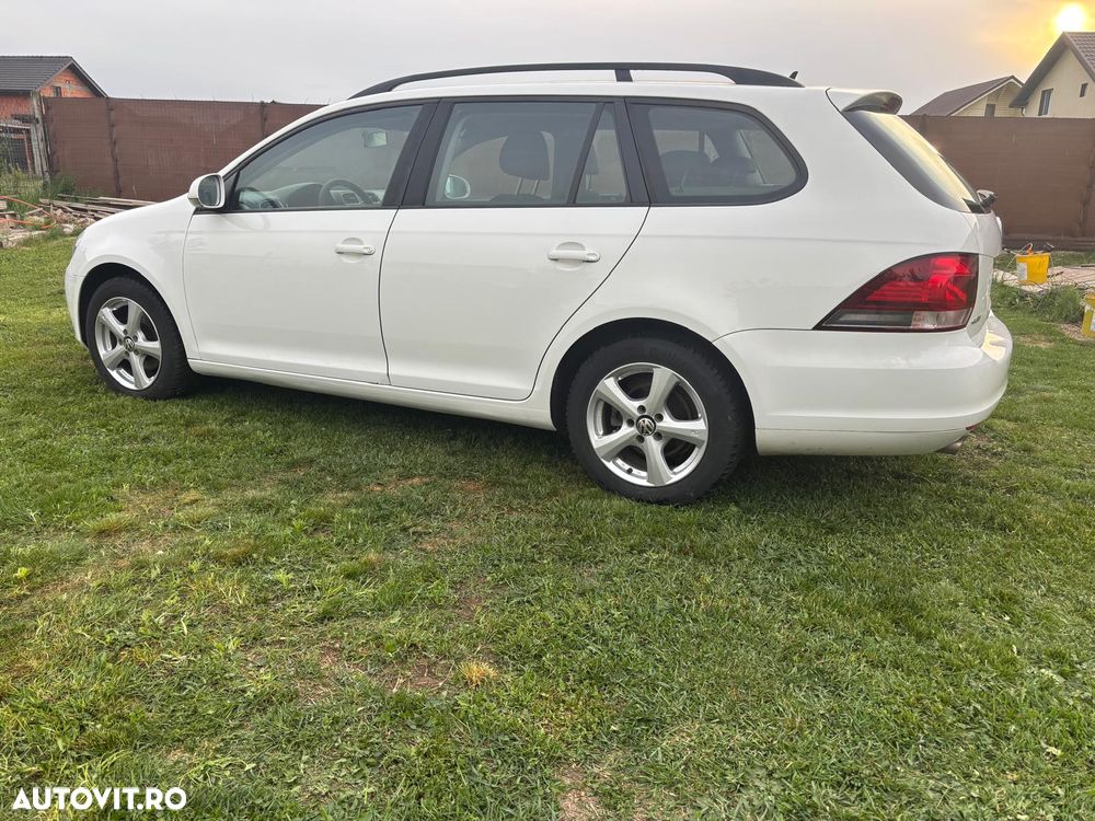 Volkswagen Golf - 4