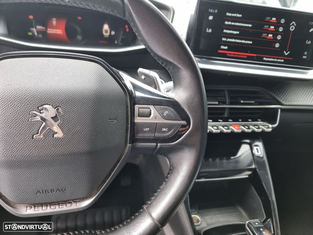 Peugeot 2008 1.5 BlueHDi Allure Pack EAT8 - 14