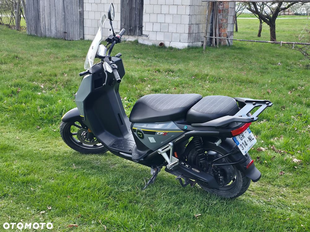 Super Soco CPx - 8