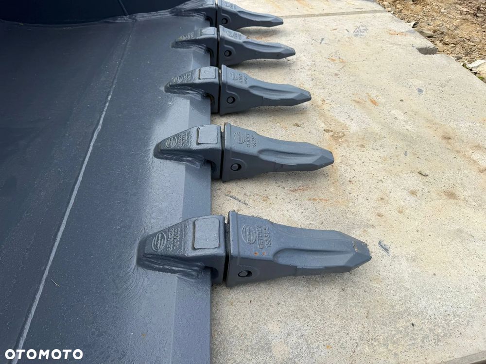 Łyżka do kopania Strickland 150cm 1,3m3 złącze Verachtert CW30 CW40 Volvo Hitachi Doosan do koparki 140cm 130,160 - 13