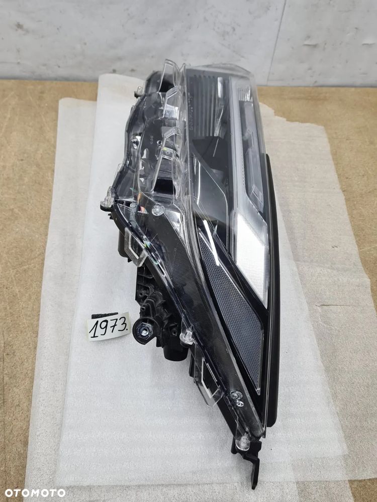 Toyota rav4 5 V lift lampa lewy przód full Led - 12