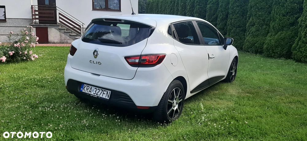 Renault Clio - 6