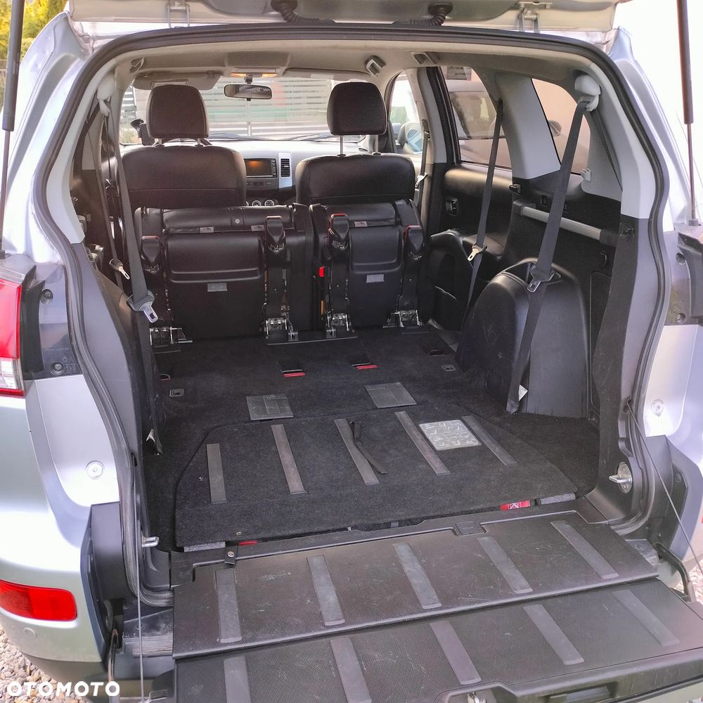 Citroën C-Crosser 2.2 HDi Exclusive - 8