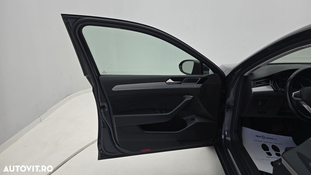 Volkswagen Passat 2.0 TDI DSG Comfortline - 10