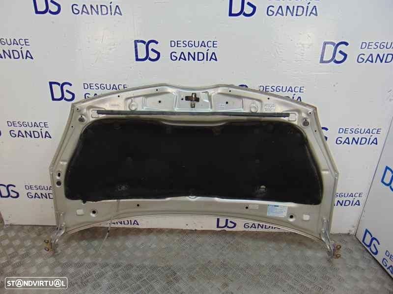 CAPÔ TOYOTA COROLLA VERSO 2004 -PLATA - 1