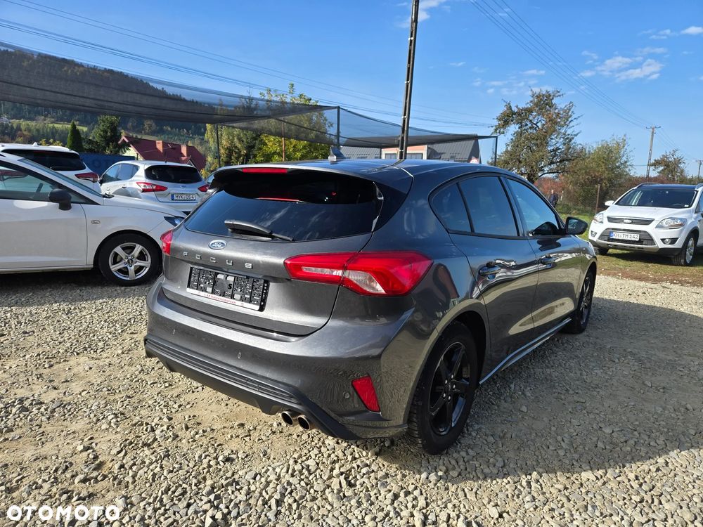 Ford Focus 2020 photo 4