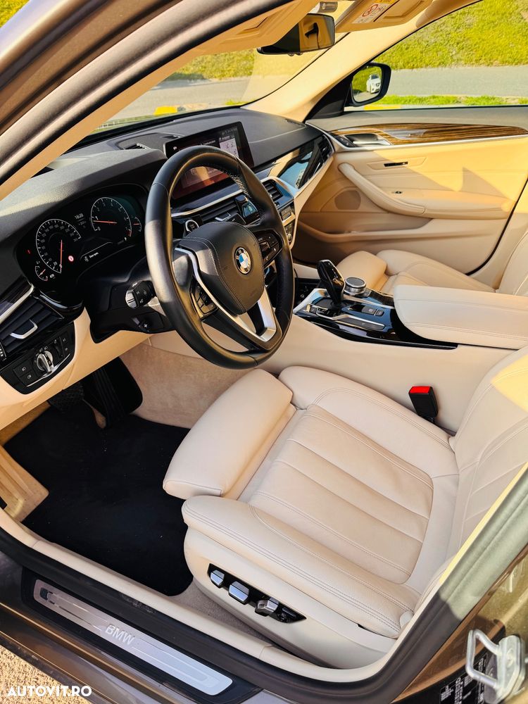 BMW Seria 5 530i Aut. - 8