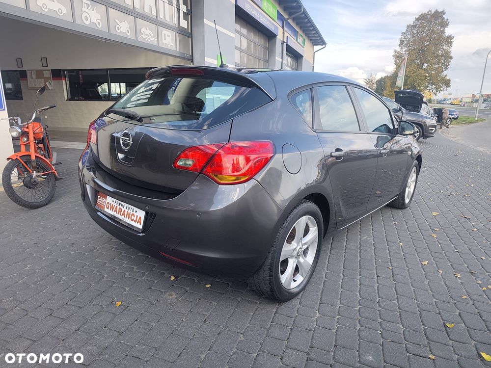 Opel Astra - 5