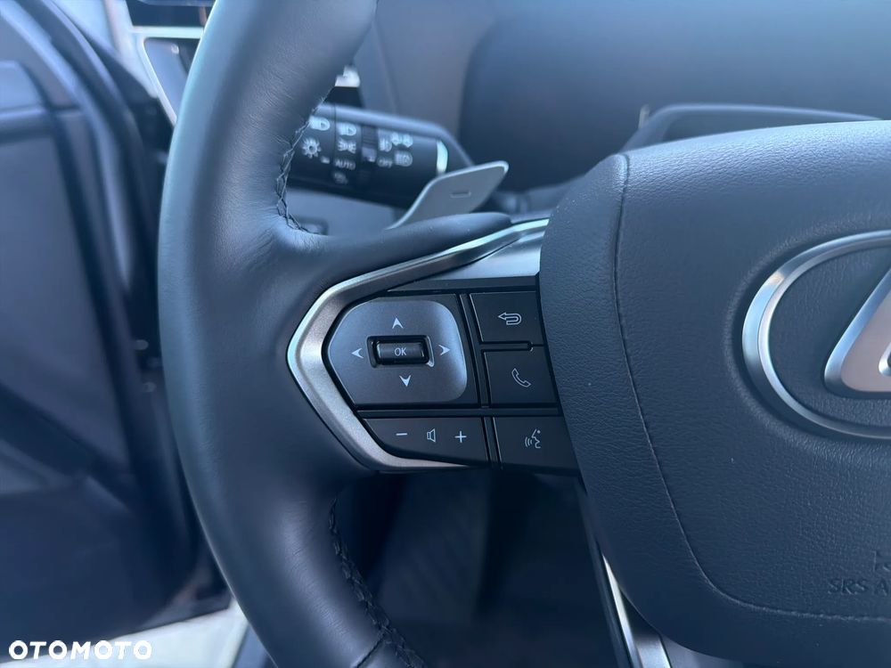 Lexus GX - 12