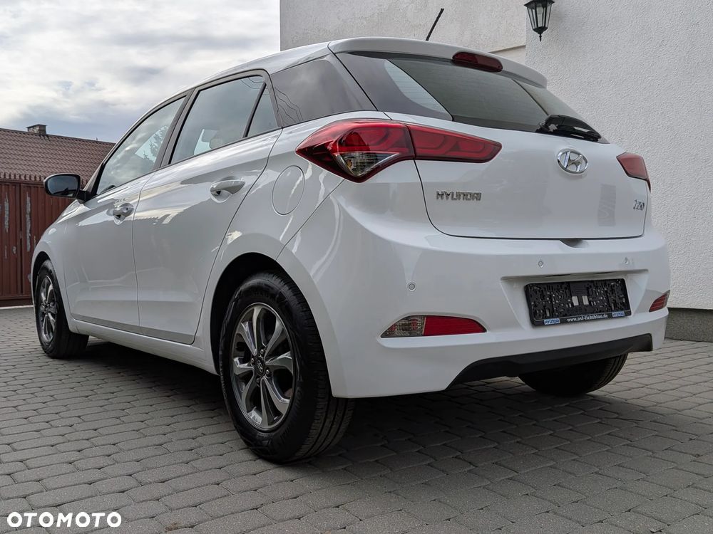 Hyundai i20 1.2 Intro Edition - 9