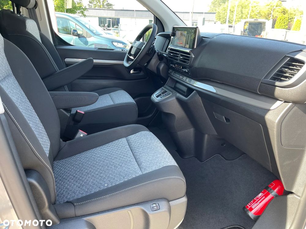 Toyota Proace Verso - 19
