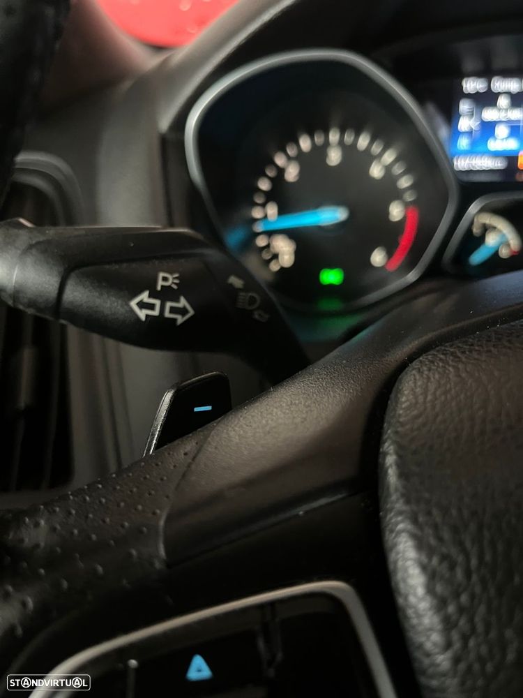 Ford Focus 1.5 TDCi ST-Line DPS - 20