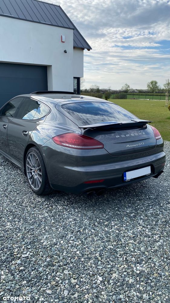 Porsche Panamera GTS - 12