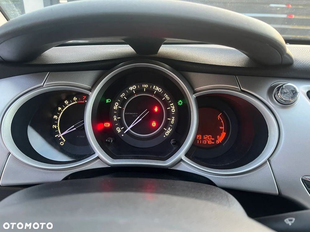 Citroën C3 1.4 VTi Exclusive - 19