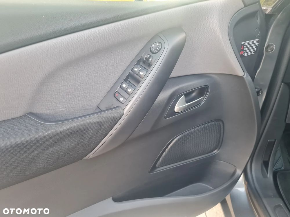 Citroën C4 Grand Picasso - 19