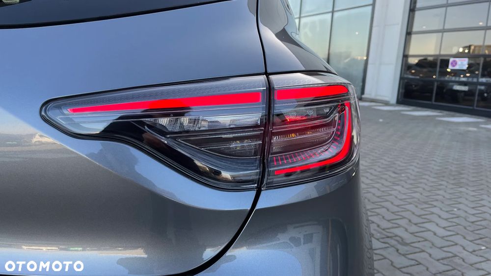 Renault Clio 1.0 TCe Techno - 9