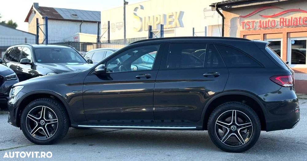 Mercedes-Benz GLC - 6