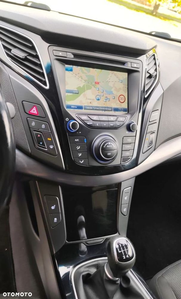 Hyundai i40 Kombi blue 1.7 CRDi Premium - 7