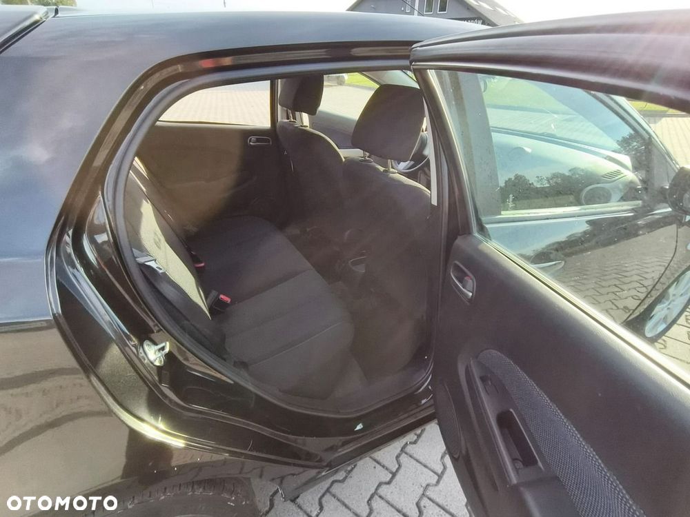 Mazda 2 - 14