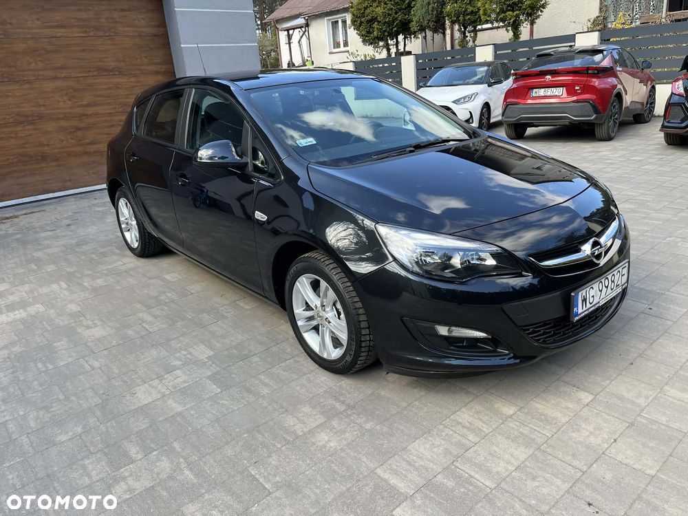 Opel Astra 1.6 Enjoy - 10