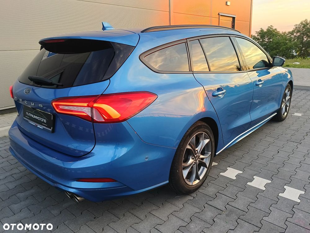 Ford Focus 1.0 EcoBoost mHEV ST-Line - 18