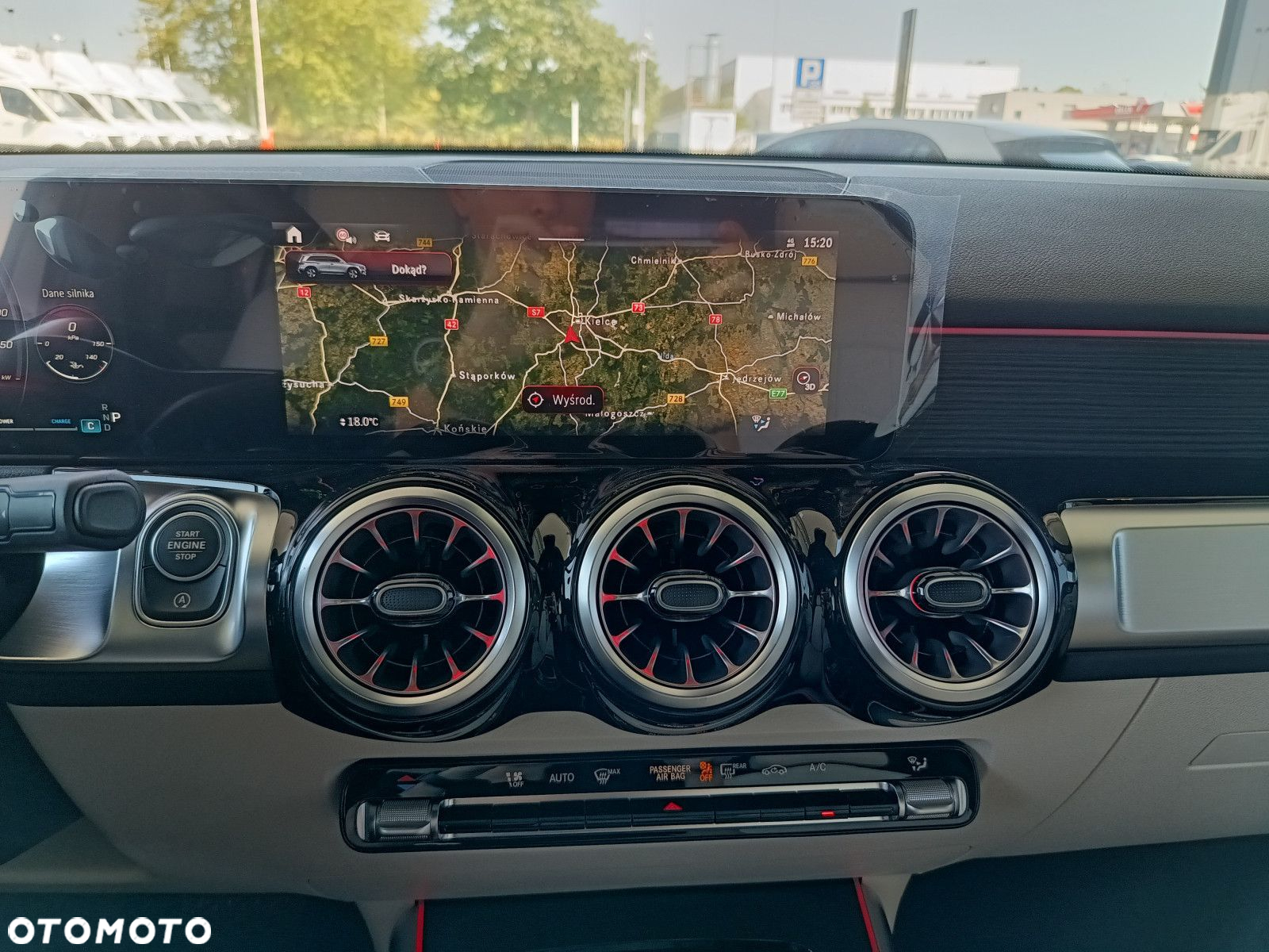 Mercedes-Benz GLB - 29