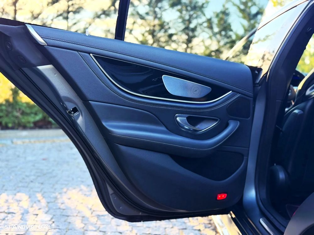 Mercedes-Benz AMG GT 53 4Matic+ - 27