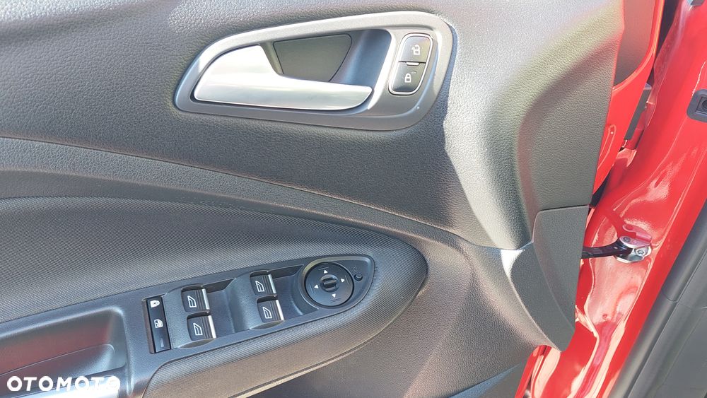 Ford C-MAX - 17