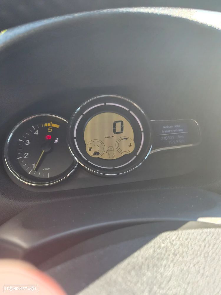 Renault Mégane 1.5 dCi Confort - 14