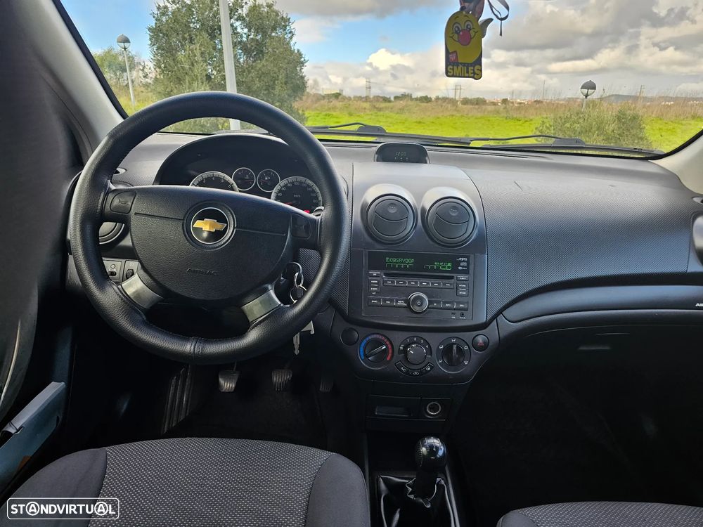 Chevrolet Aveo 1.2 LT - 20
