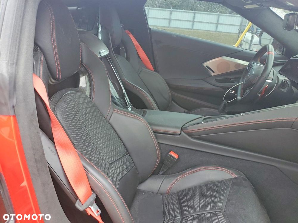 Chevrolet Corvette Stingray 3LT 6.2 V8 Automatik - 10