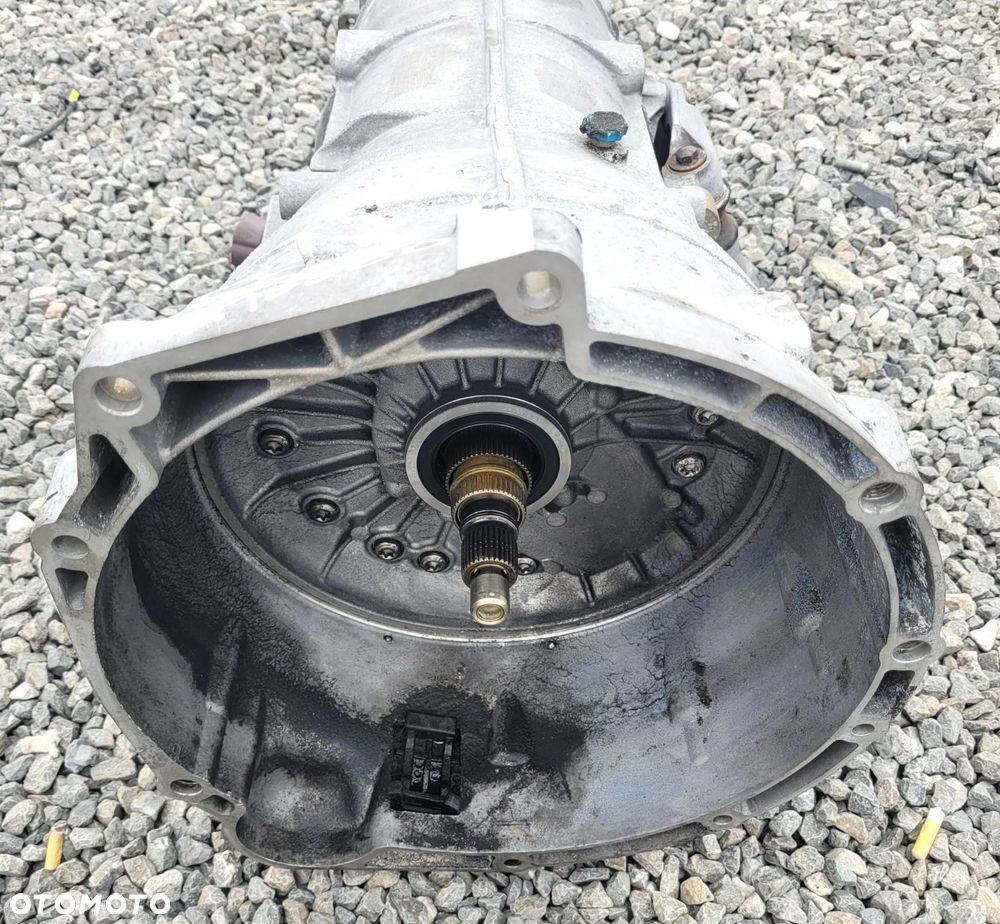 SKRZYNIA BIEGÓW AUTOMAT KONWERTER ZF 8HP70X BMW F10 F11 550D N57D30C 3.0D - 3