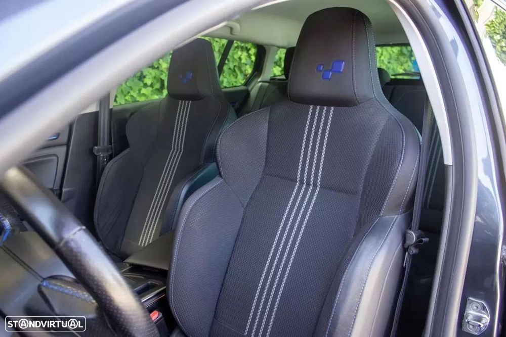 Renault Mégane Sport Tourer 1.5 Blue dCi GT Line - 12