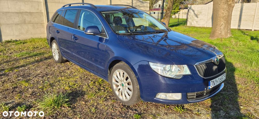 Skoda Superb 2.0 TDI DSG Active - 3