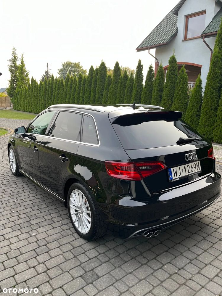 Audi A3 2.0 TDI S line Sportpaket - 9