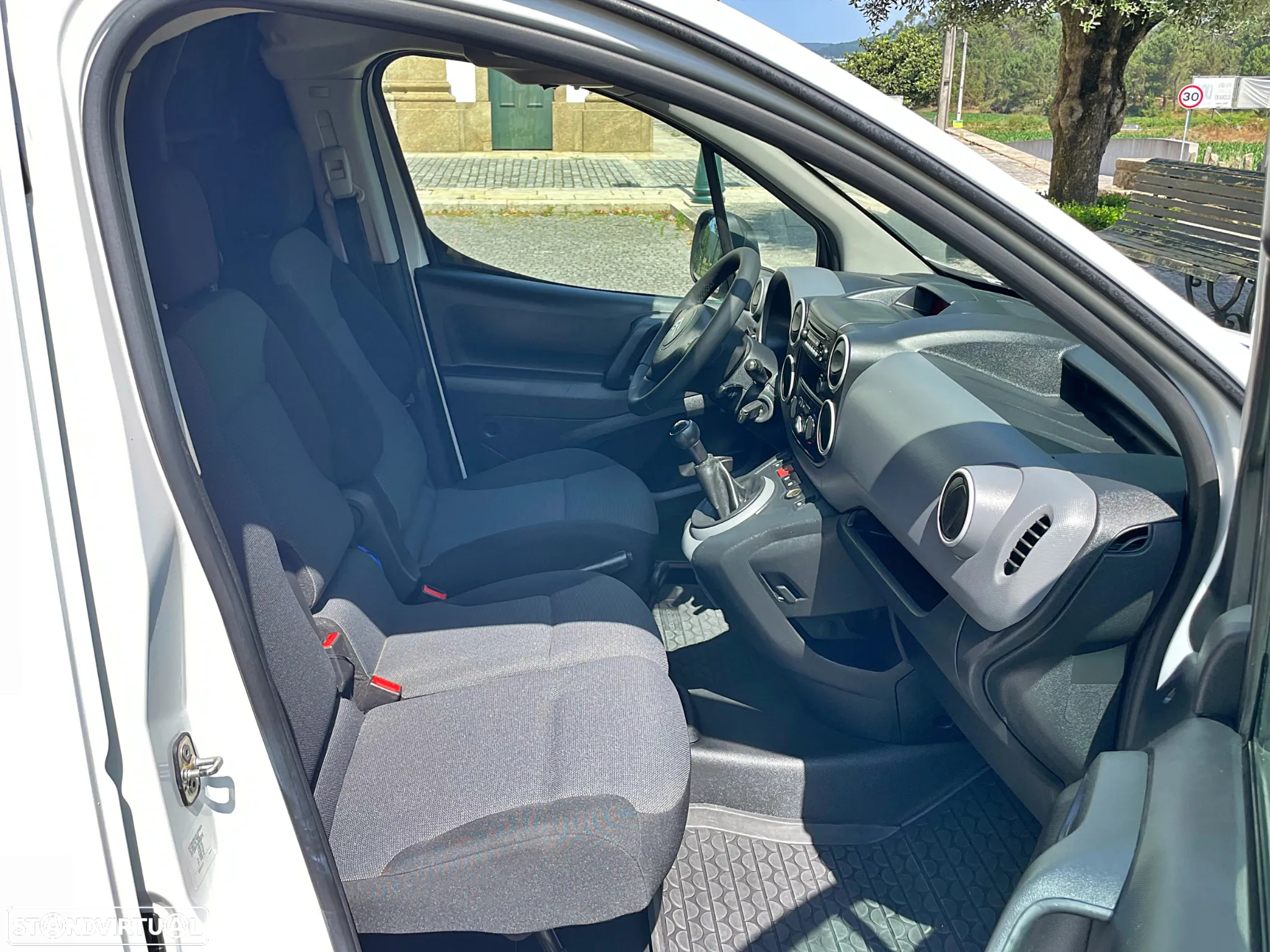 Citroën Berlingo 1.6 HDI IVA Dedutível - 16