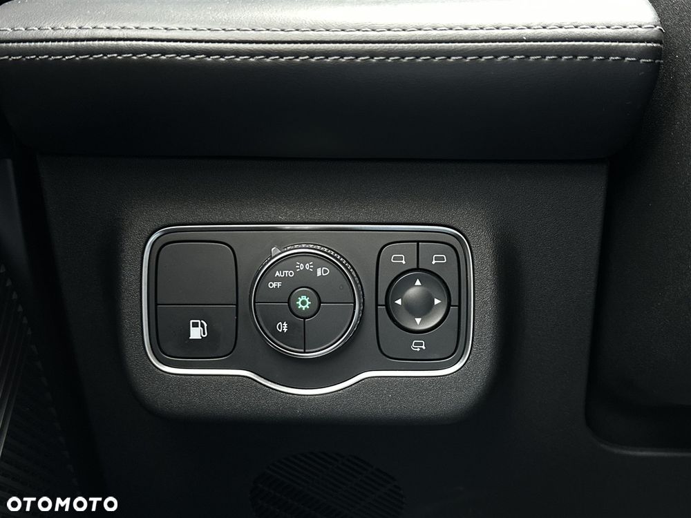 Omoda 9 1.5 Super Hybrid Exclusive AWD - 18