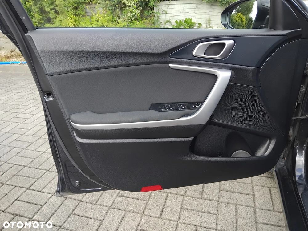 Kia Ceed 1.4 T-GDI M - 6