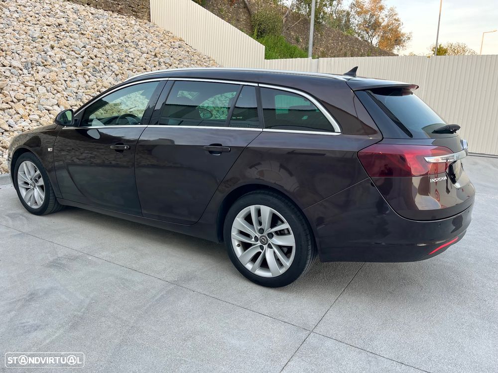 Opel Insignia Sports Tourer 2.0 CDTi Executive S/S - 22