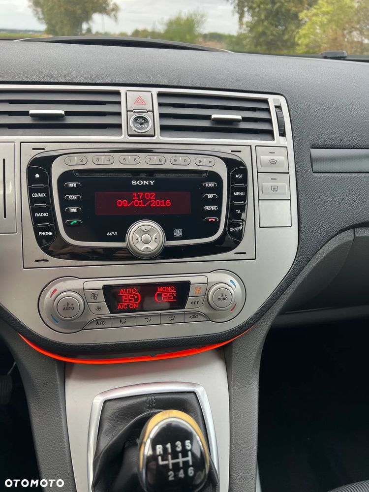 Ford Kuga 2.0 TDCi Titanium - 13