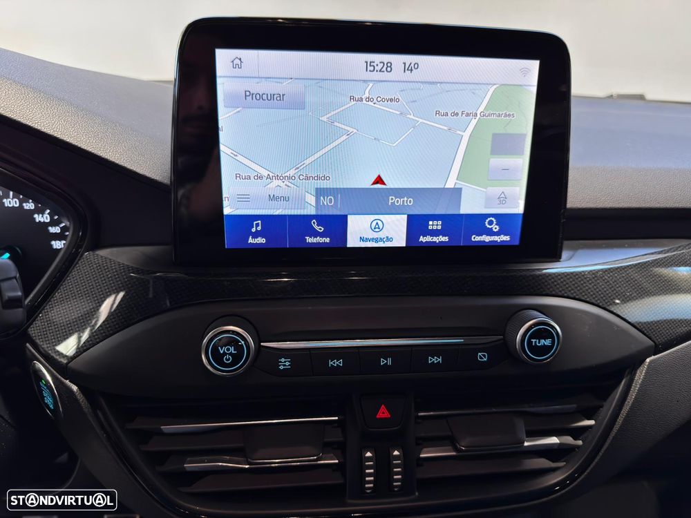 Ford Focus 1.0 EcoBoost MHEV ST-Line - 24