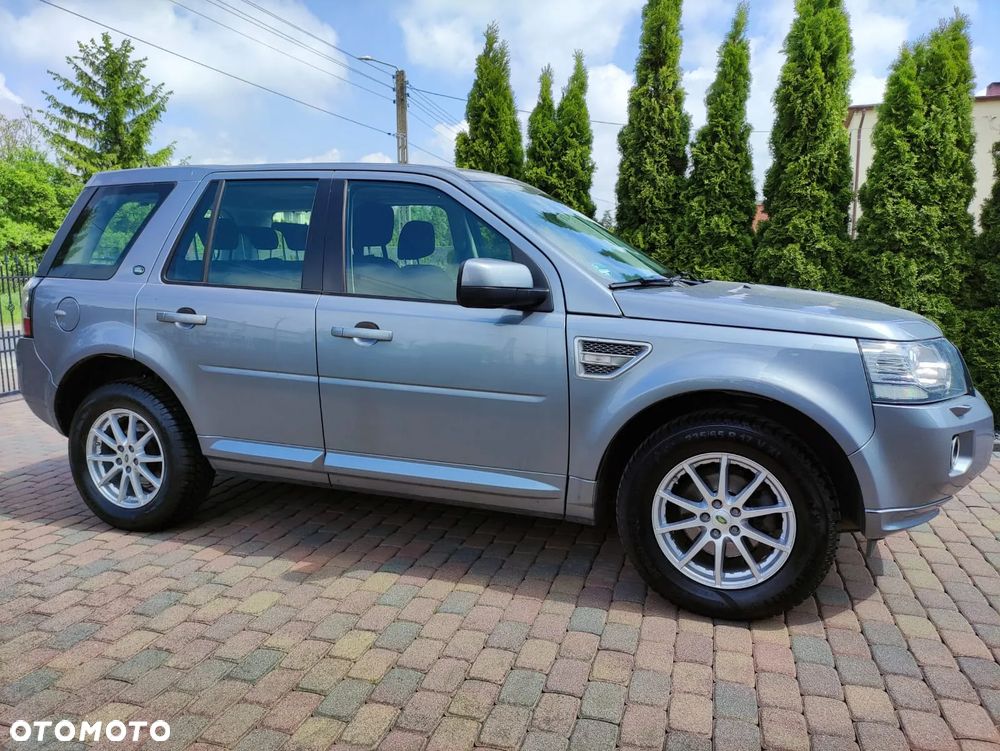 Land Rover Freelander SD4 HSE Luxury - 2
