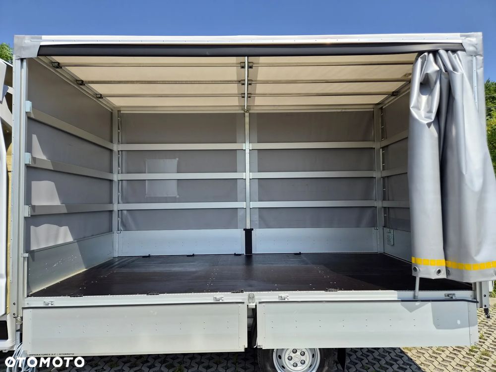 Opel Movano - 7