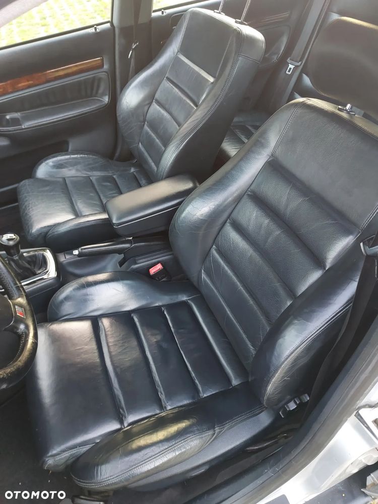 Audi A4 ver-1-8t-quattro - 10