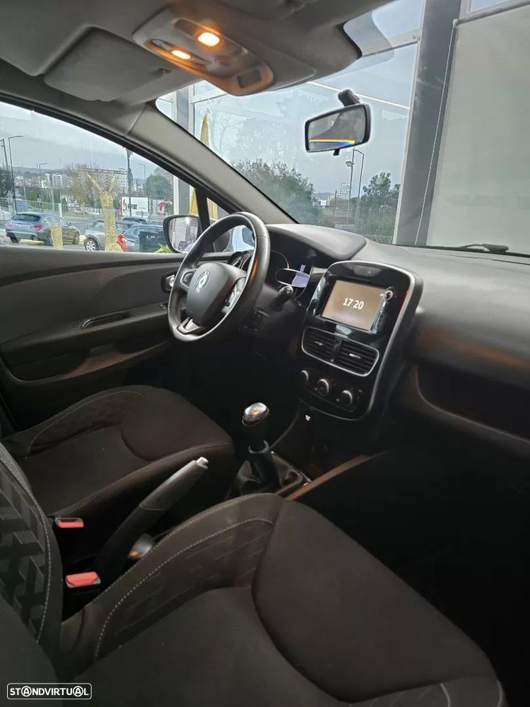 Renault Clio 0.9 TCe Limited - 23